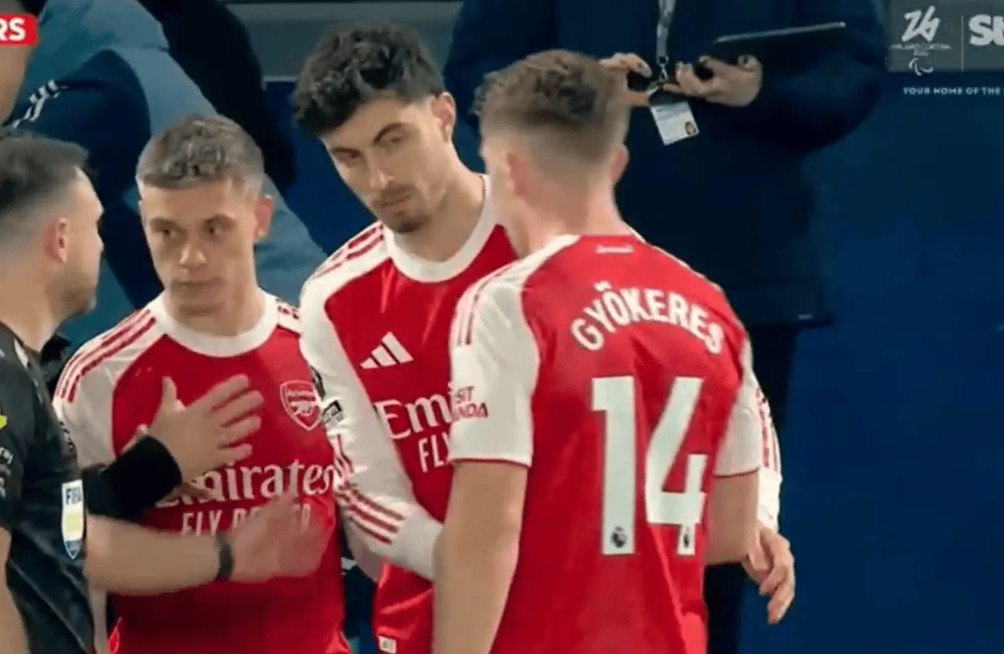 华体会官方-哲凯赖什本场0射门0过人，8次对抗全负，13次丢失球权